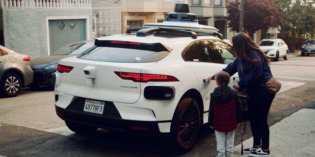 Voici à quoi pourraient ressembler les règles fédérales efficaces autour des véhicules autonomes, selon un ancien inspecteur général de DOT