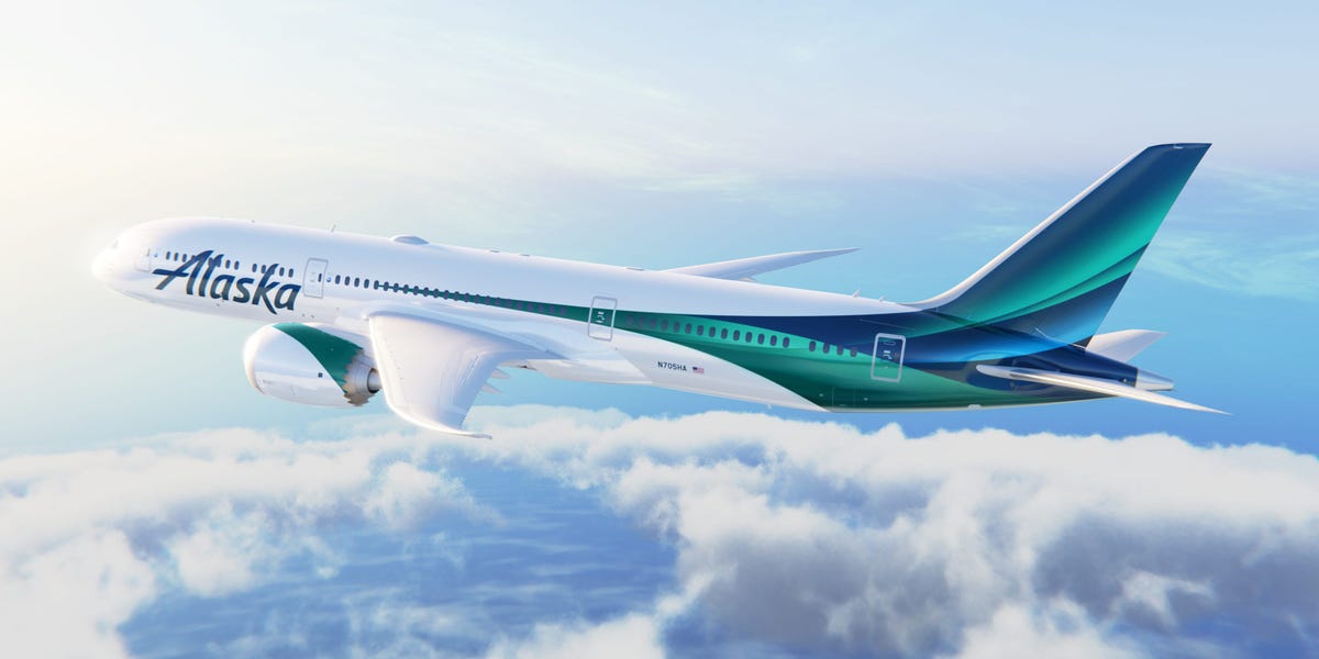 Alaska Airlines déploie le lien d'étoile d'Elon Musk à tous ses avions et permet aux clients de choisir comment gagner des points de fidélité