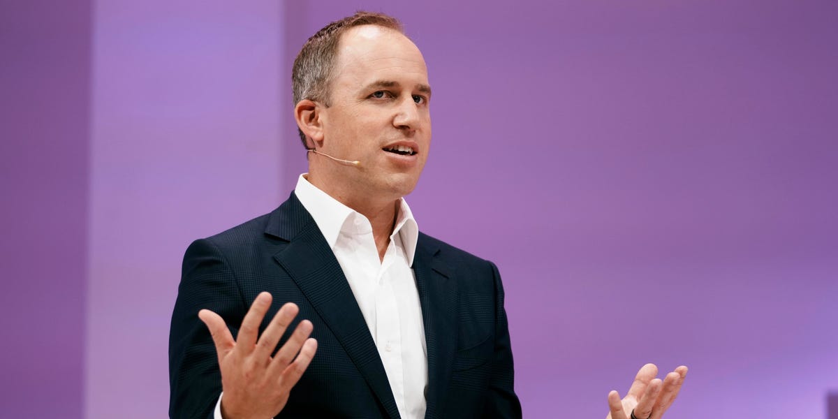 Le président d'Openai compare l'IA au boom de Dot-Com: il y a beaucoup d'huile de serpent, mais une «valeur réelle en cours de création»