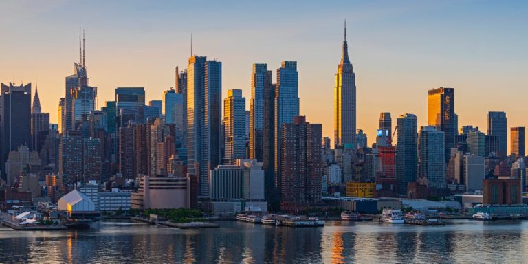 Les 10 meilleurs restaurants à New York où Wall Street et Madison Avenue Wine and Dine