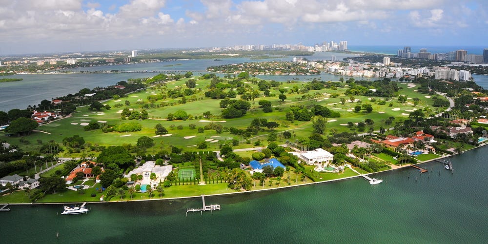 Les milliardaires créent des composés immobiliers pour la confidentialité et le statut