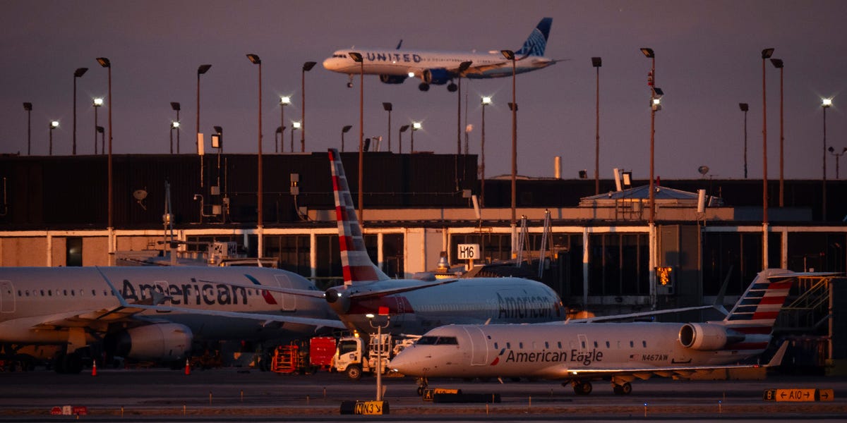 Les orages sur Chicago ont provoqué des dizaines de vols à détourner, dont un qui a pris 3 tentatives pour atterrir