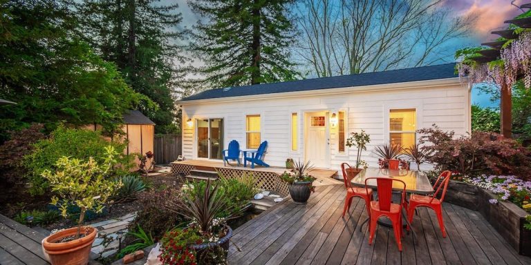 Pourquoi le Congrès pousse à changer les maisons de démarrage manufacturées bon marché