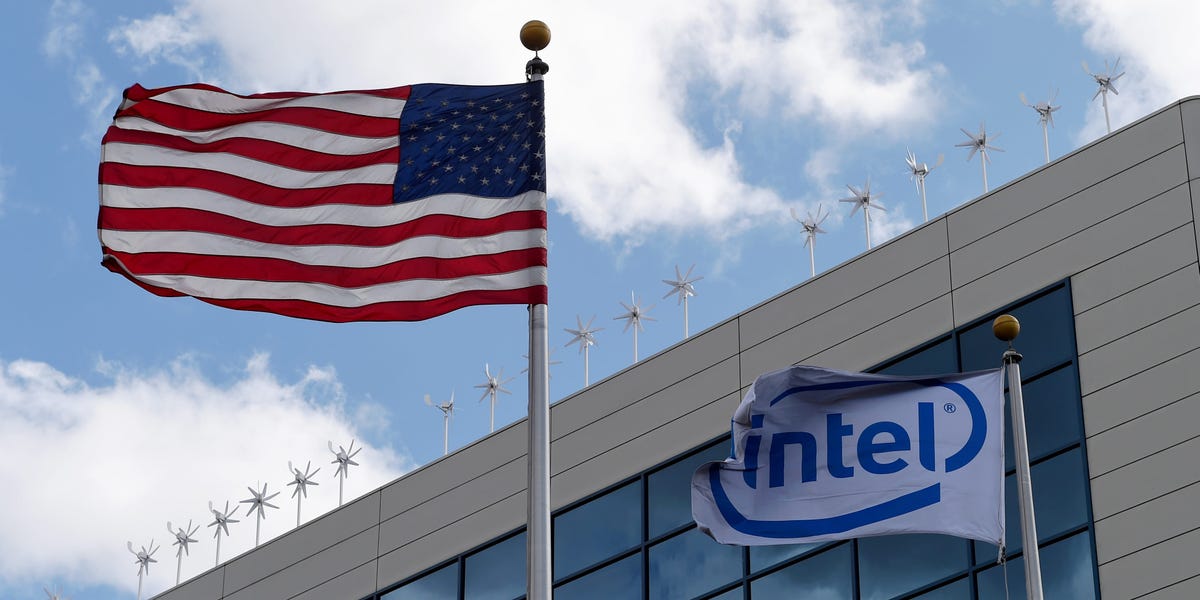 Voici les risques liés à l'accord américain-Intel, selon l'entreprise