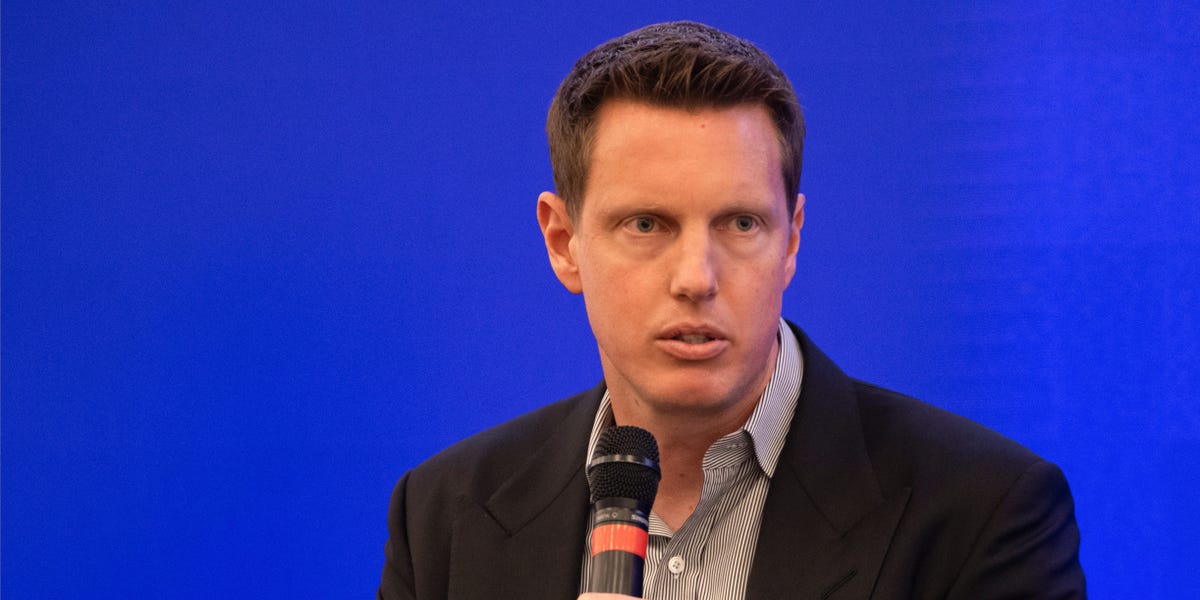 David Ellison rappelle les employés de Paramount Skydance au bureau 5 jours par semaine. Lisez le mémo.