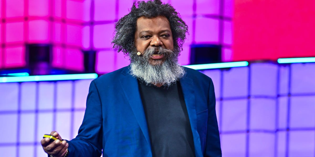 Le groupe Black pivote pour cibler un public plus large après que ses plans pour aider les médias appartenant à Black aient échoué