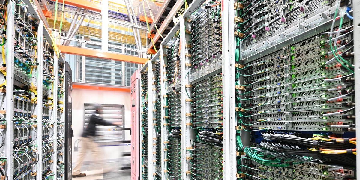 Les dépenses de construction du centre de données américaines atteignent une hauteur record