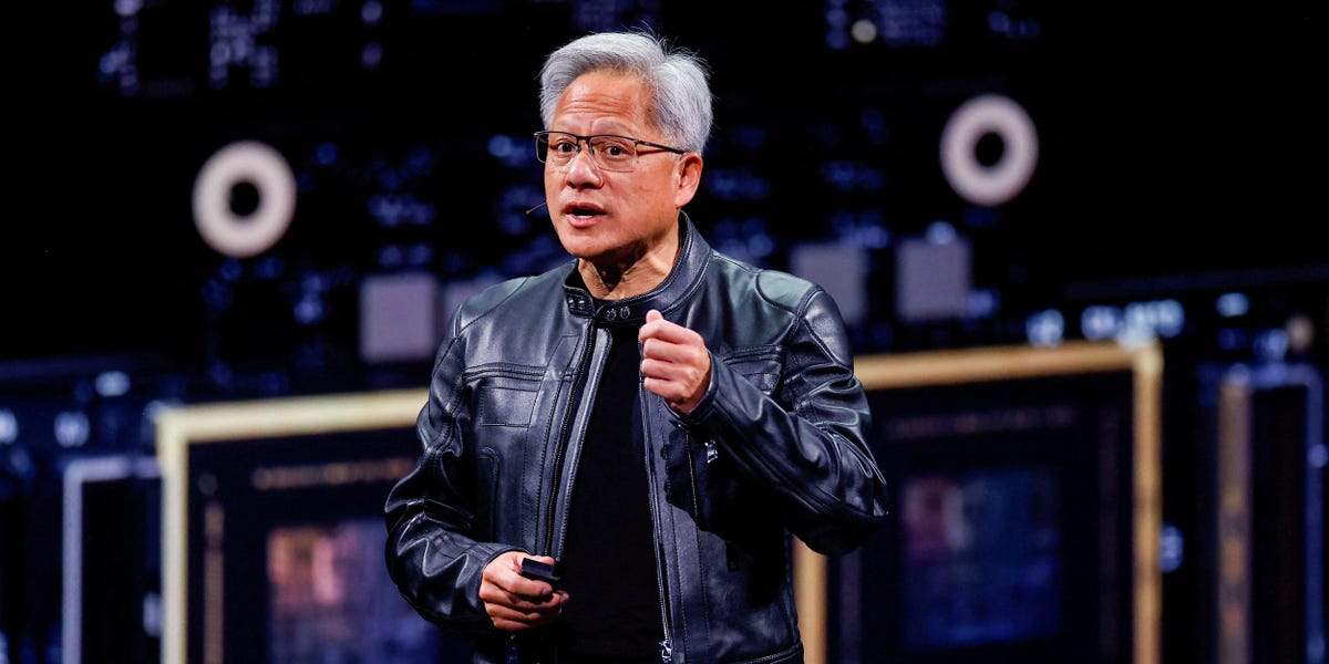 Nvidia est l'entreprise la plus précieuse au monde. Pourquoi le PDG Jensen Huang fait-il à peine la liste des 10 personnes les plus riches?