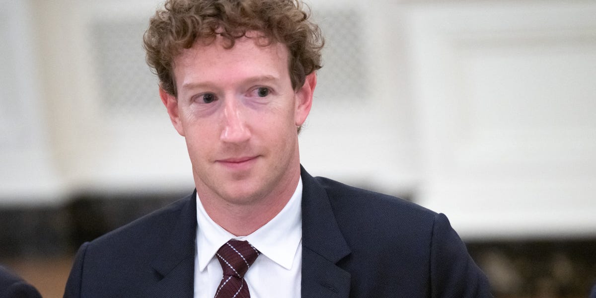 Un avocat du Midwest nommé Mark Zuckerberg veut que l'autre Mark Zuckerberg cesse de ruiner son empreinte en ligne