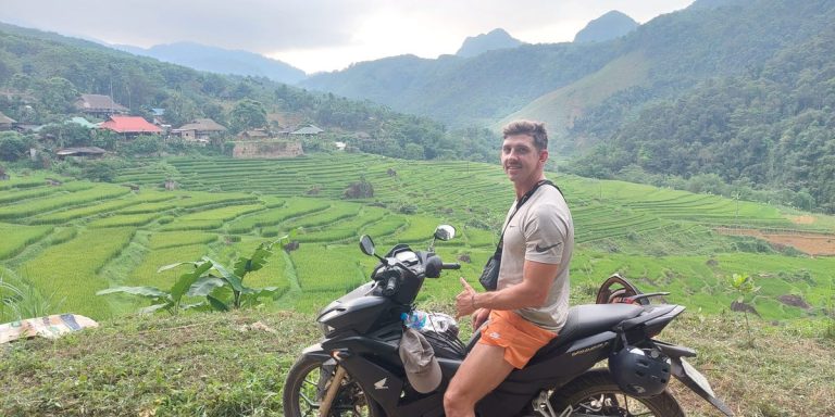 Il a déménagé au Vietnam pour travailler et ne peut pas imaginer retourner aux États-Unis