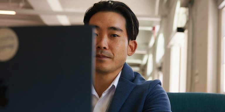 Je me suis senti seul après être devenu riche, mais j&rsquo;ai ensuite rencontré d&rsquo;autres millionnaires