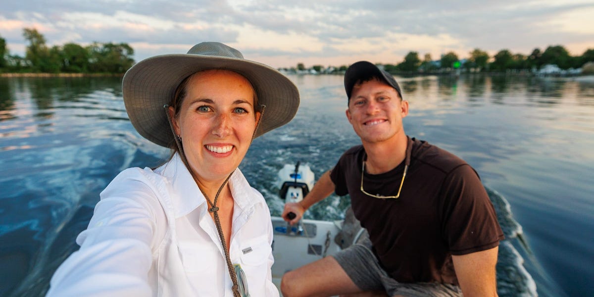 Nous avons vécu sur un bateau pendant un an. C'était moins cher que d'être sur terre.