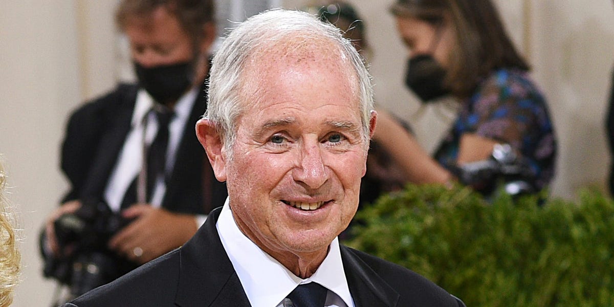 Steve Schwarzman repousse les critiques du crédit privé