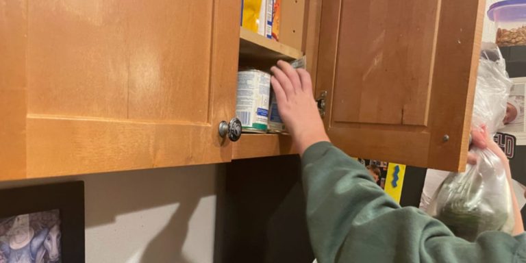 La facture d&rsquo;épicerie de ma famille s&rsquo;élevait à 2 300 $ par mois ; Mes adolescents ont contribué à économiser