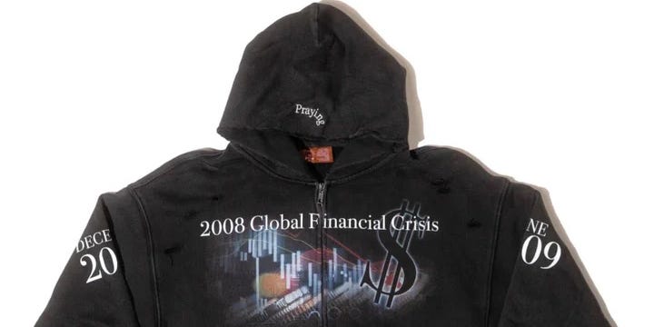 Un sweat à capuche sur la crise financière mondiale de 2008 Épuisé