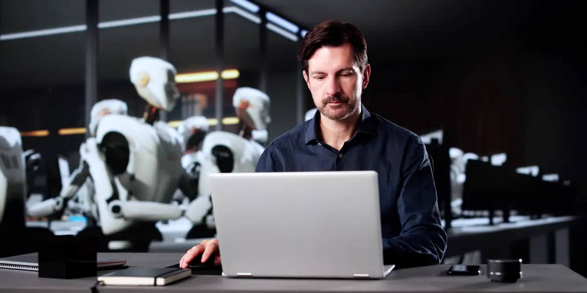 L’adoption de l’IA dans les sociétés financières n’entraîne pas encore de licenciements massifs