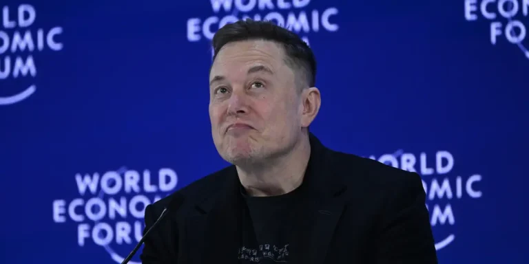 Les nouvelles recrues de Grok ? Banquiers d&rsquo;investissement.