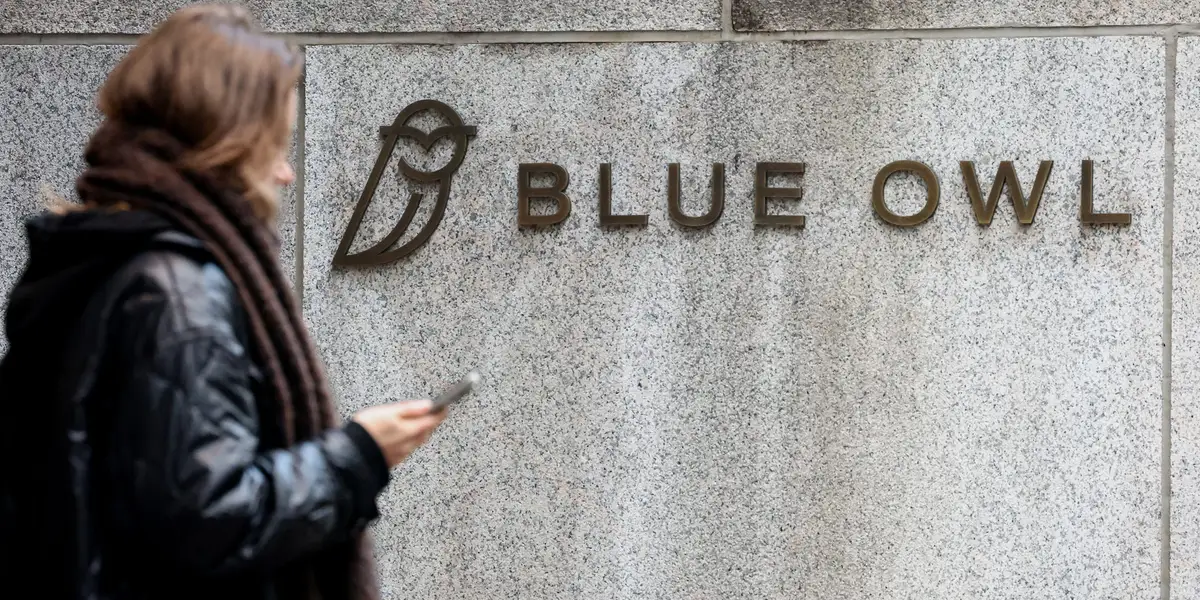 Blue Owl double ses investissements dans les infrastructures d’IA