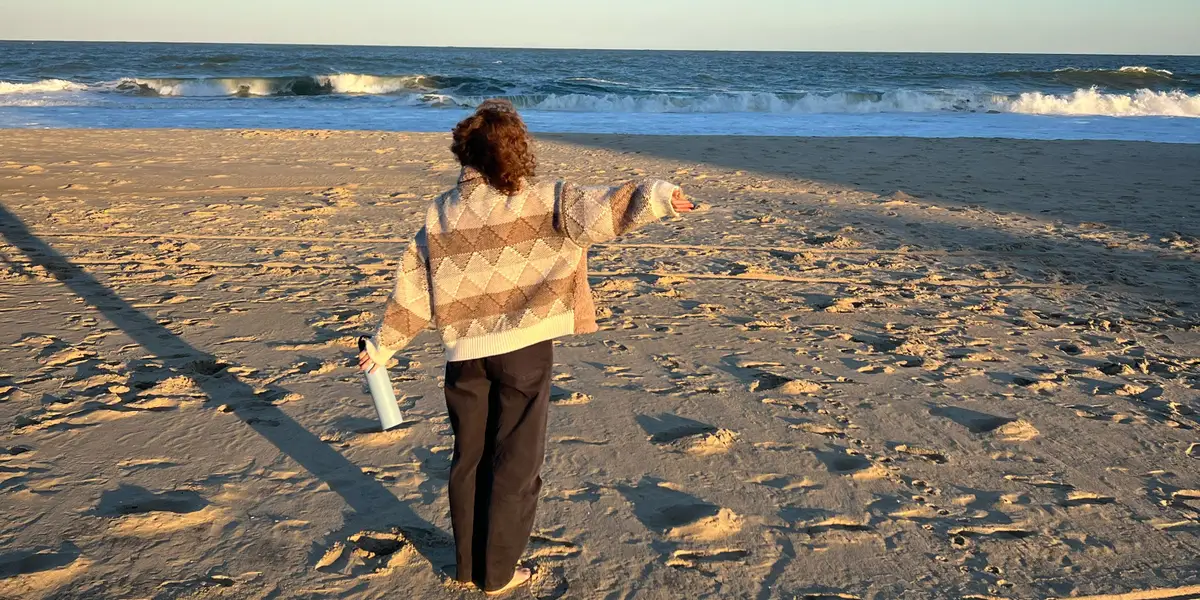 Des choses surprenantes à propos de la vie dans une ville balnéaire saisonnière toute l'année, d'après les locaux