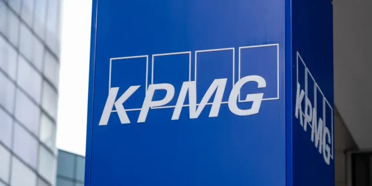 KPMG offre des prix en espèces aux employés qui réalisent des percées en matière d&rsquo;IA