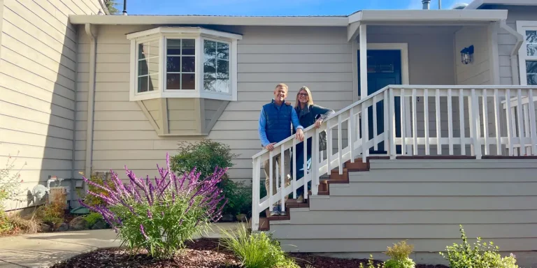 Vendu notre maison et acheté une maison de ville après le départ des enfants : avantages et inconvénients

