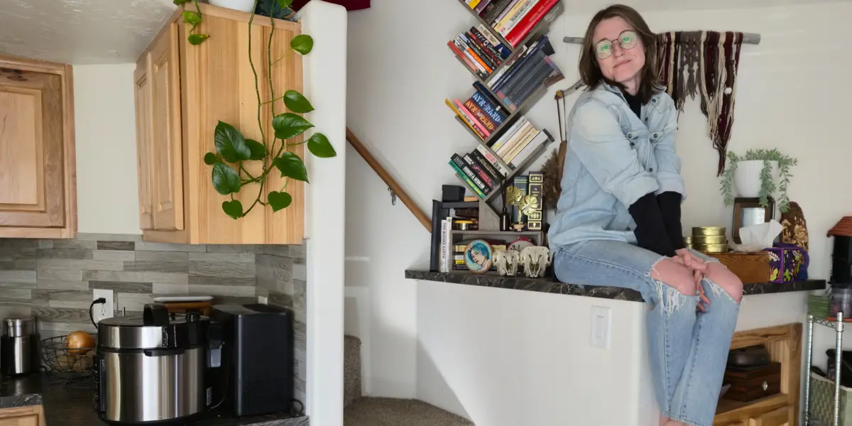 Visite réaliste de ma petite maison de 400 pieds carrés pour 2 personnes : PHOTOS