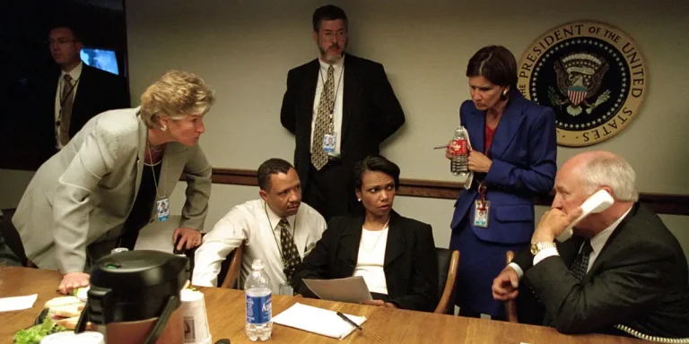 À l’intérieur du bunker secret de la Maison Blanche et les plans de Trump pour en créer un nouveau