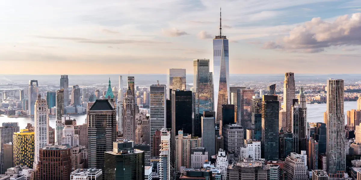 États classés selon la part du revenu des résidents consacrée au logement