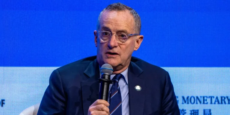 Howard Marks recommande « le meilleur livre sur l&rsquo;investissement que j&rsquo;ai lu depuis des années »