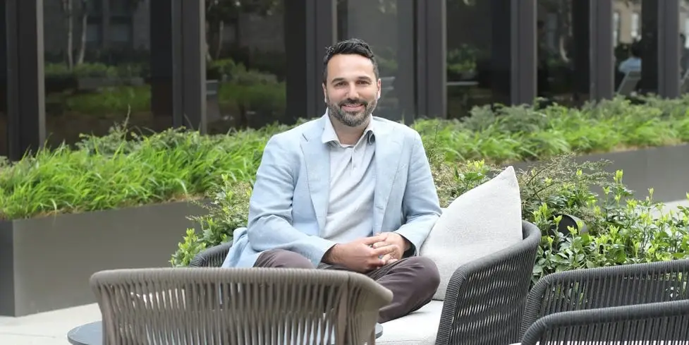 Jamie Hodari quitte son poste de PDG d'Industrious pour se concentrer sur CBRE