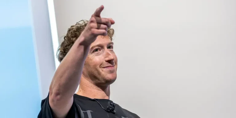 Les 20 personnes les plus riches gagnent 90 milliards de dollars alors que les actions augmentent suite au cessez-le-feu entre les États-Unis et l’Iran