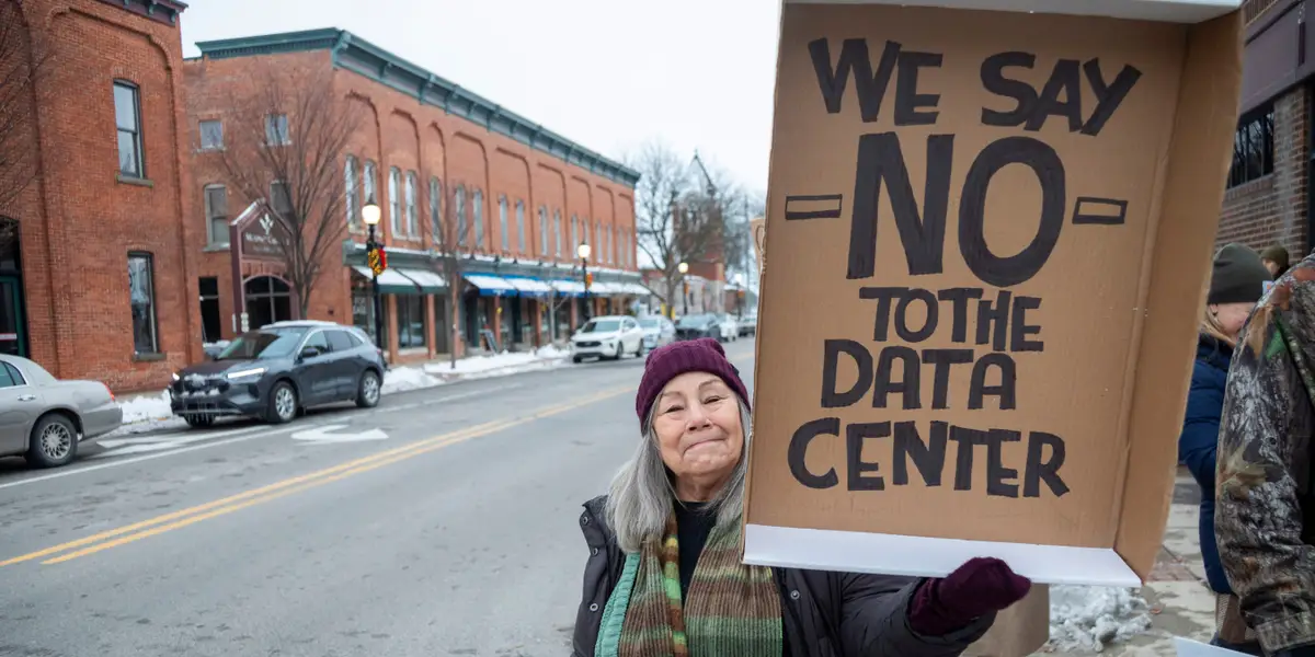 L’industrie en plein essor des centres de données est sur la défense alors qu’elle fait face à une résistance croissante