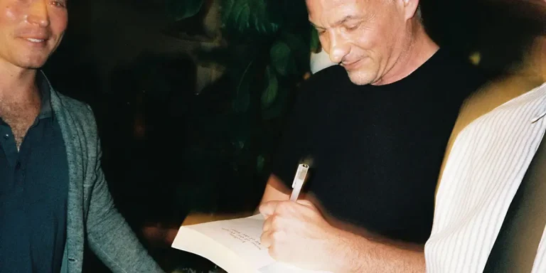 Nous avons demandé à David Einhorn si Wall Street était trop sobre maintenant