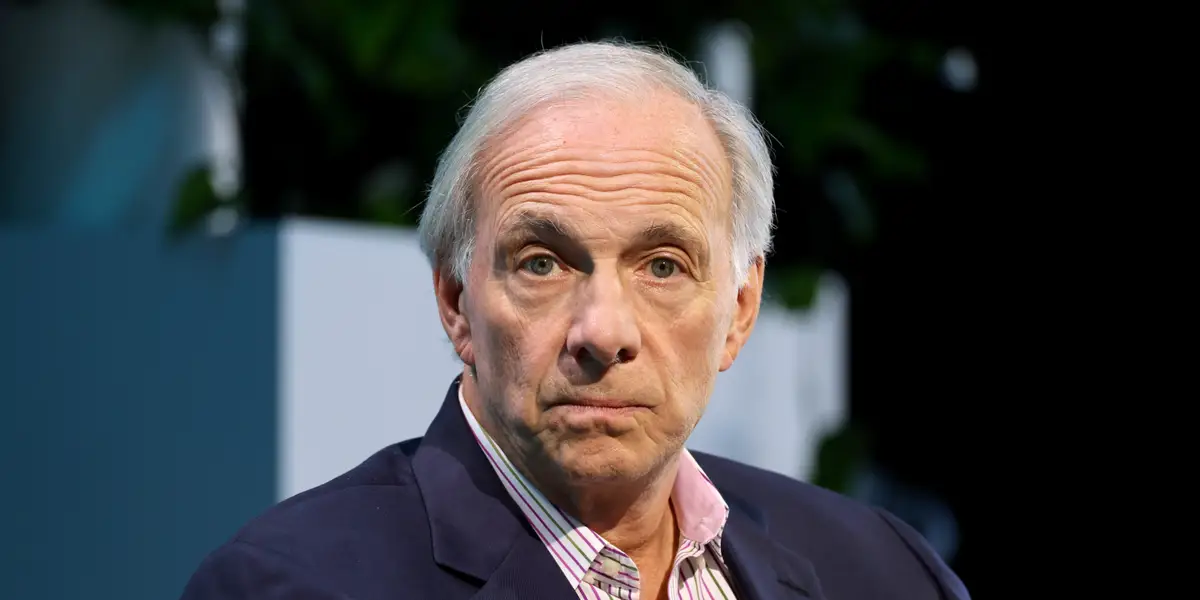 Ray Dalio dit que nous sommes dans une guerre mondiale qui ne se terminera pas « de sitôt »