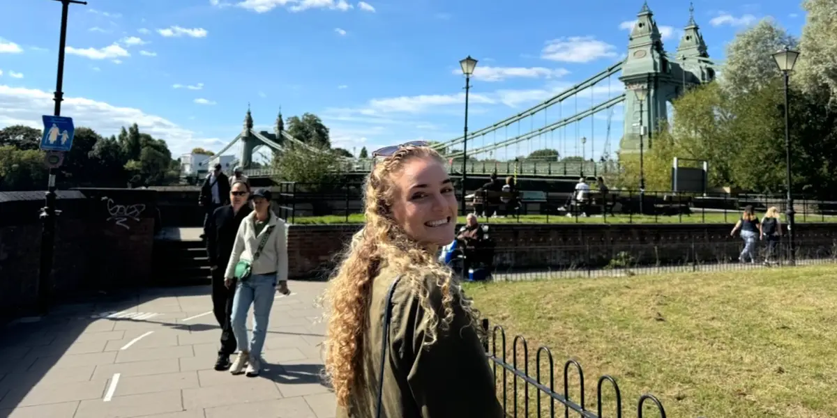 Déménagé de New York à Londres ; Idéal pour mes finances