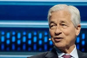 Jamie Dimon de JPMorgan : Le commentaire viral du chef de la banque sur l&rsquo;IA était « astucieux »
