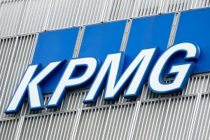 KPMG supprime 400 consultants américains alors que la demande ralentit dans des domaines clés