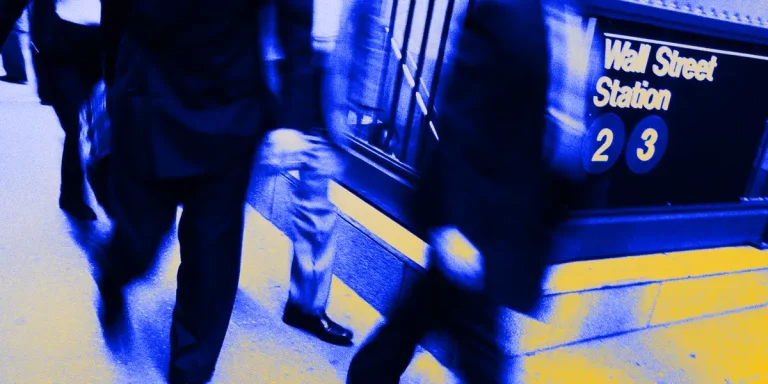 Les stagiaires de cet été entrent dans un Wall Street très différent
