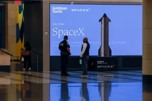 Goldman Sachs et Morgan Stanley décorent leurs lobbys avec SpaceX Gear