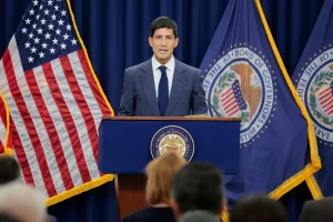 Kevin Warsh, de la Fed, signale un changement avec de nouveaux groupes de travail