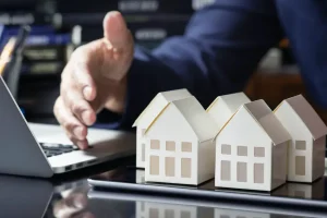 Les investisseurs immobiliers partagent des stratégies passives : syndications Pml
