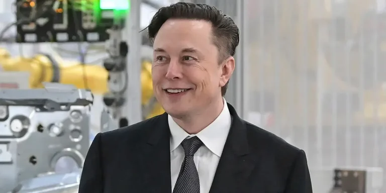 L'introduction en bourse de SpaceX rapproche la valeur nette d'Elon Musk des 1 000 milliards de dollars
