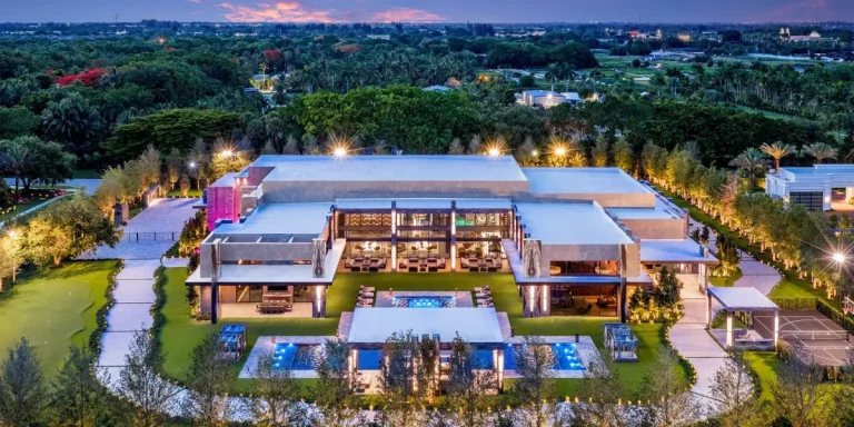 À l&rsquo;intérieur du manoir de Floride inspiré de James Bond, d&rsquo;une valeur de 85 millions de dollars