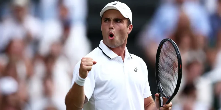 La star de Wimbledon est le fils d'un multimillionnaire de hedge funds
