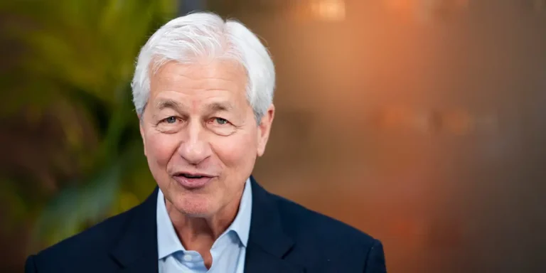 Lisez la liste des caractéristiques de Jamie Dimon qu'il recherche chez le prochain PDG de JPMorgan
