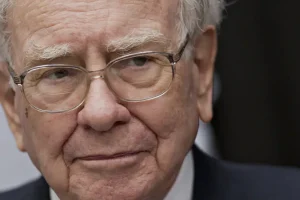 Message de Warren Buffett aux investisseurs : soyez prudent