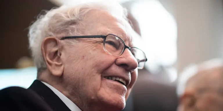 Warren Buffett : je ferai don de la totalité de ma fortune dans le Berkshire d'ici 2034

