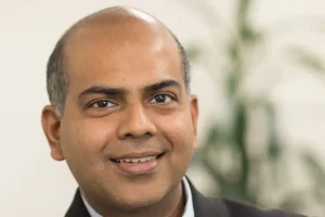 AI Boom a des échos d&rsquo;Enron mais n&rsquo;est pas voué au crash, déclare Tech Guru