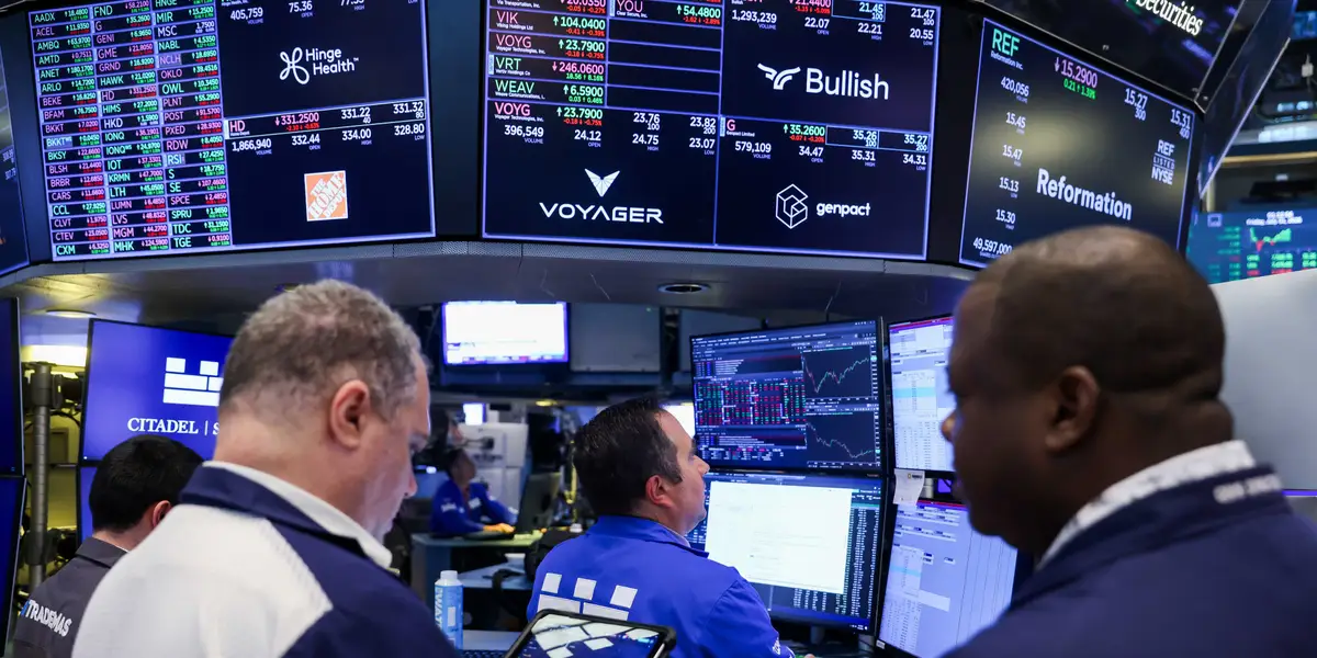 Gavin Baker dit que les investisseurs jugent trop tôt les dépenses en IA des grandes technologies