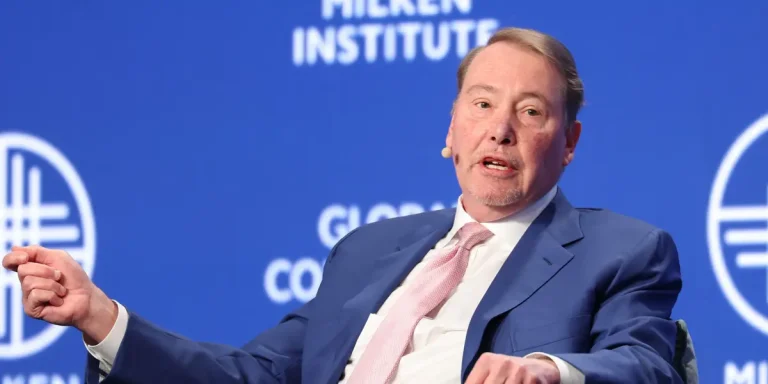 Jeff Gundlach prévient que la stratégie des puces IA pourrait signaler un pic du marché